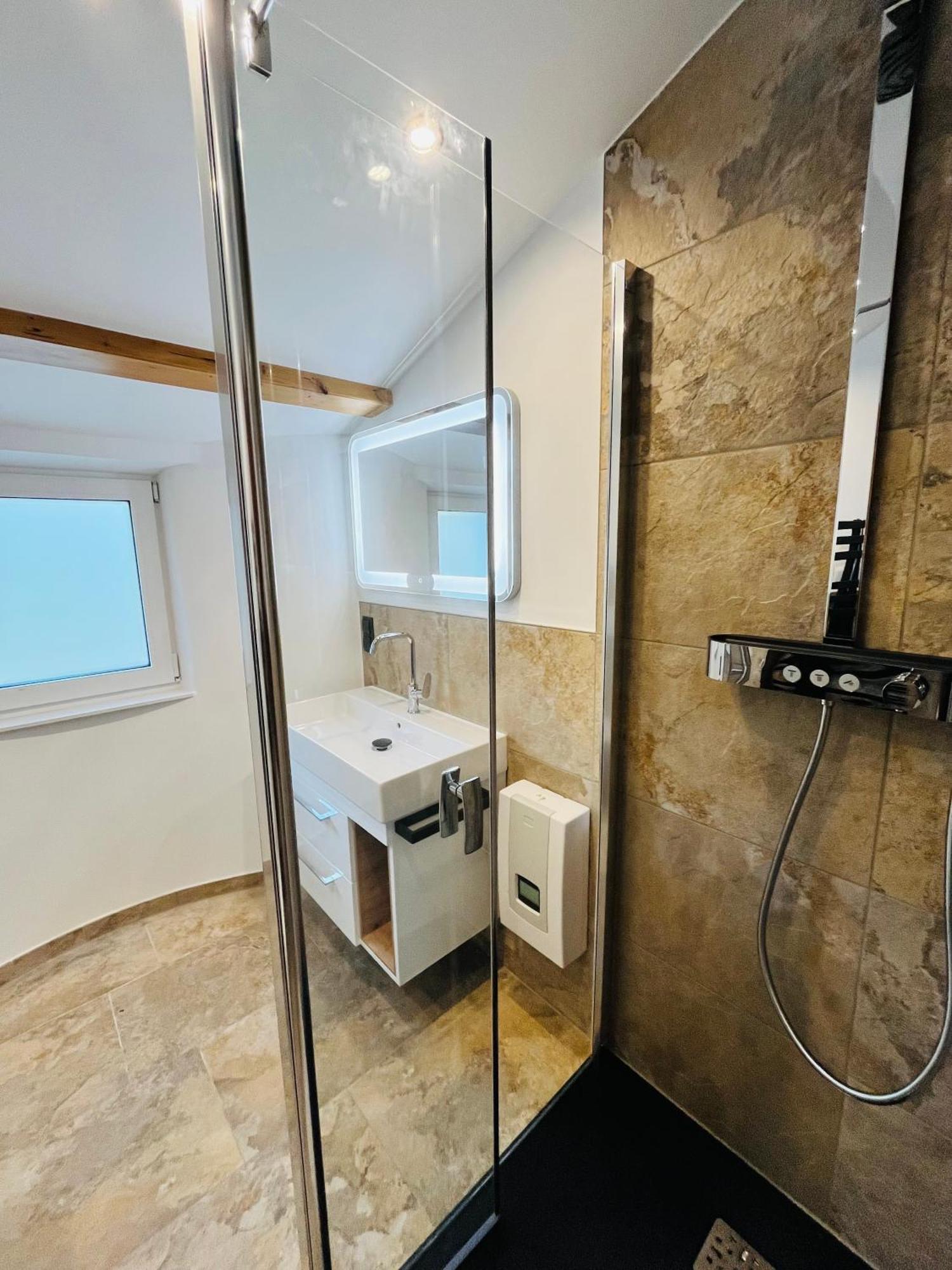 Haus Helga Apartment ฮอฟเบย์ซาลซ์บูร์ก ภายนอก รูปภาพ